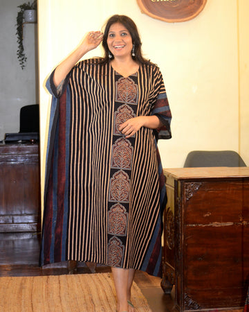Ajrakh Contemporary Print Cotton Kaftan Black