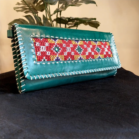 Embroiderd Leather sling Wallet - Green