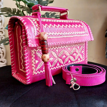 Leather Embroidered hand embroiderd hand bag - Pink