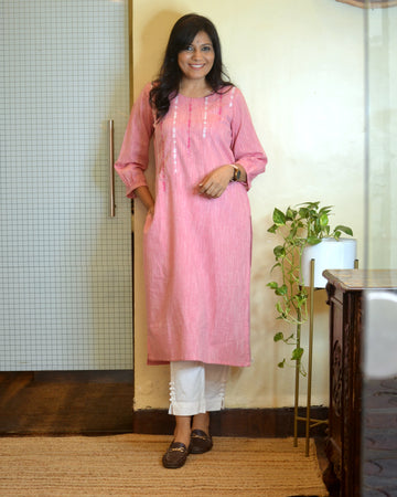 Dastakari-Cotton Hand Embroidered Kurti Pink
