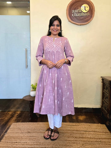 Sutradhara - Jamdani Kurti Mauve Color