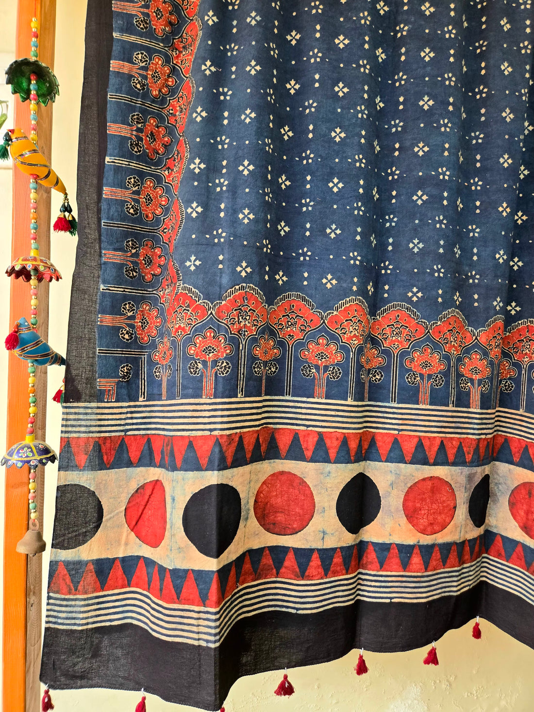 Ajrakh Hand Block Delicate Floral Printed Cotton Dupatta - Indigo