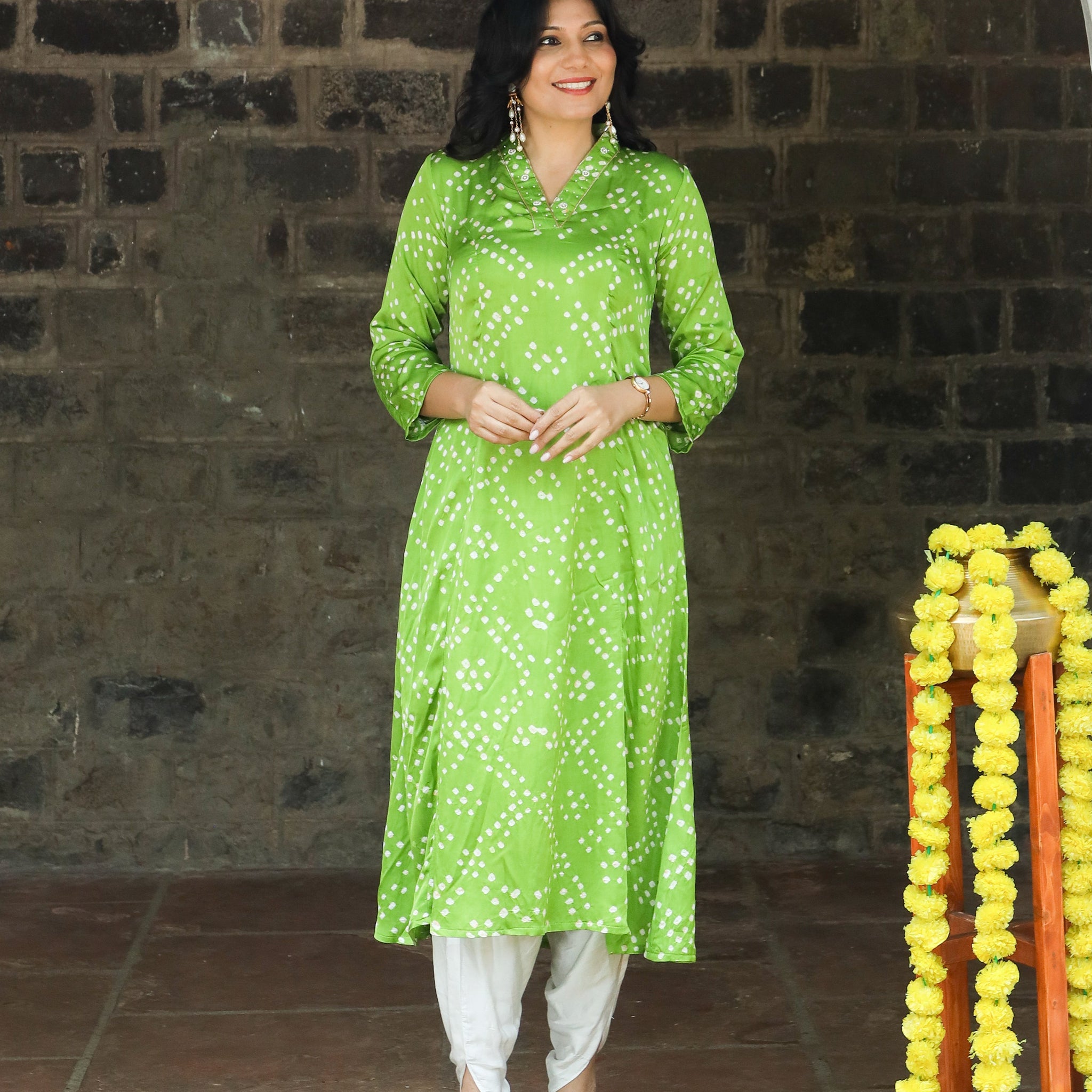 Rangrez-Modal Silk Bandhani Kurti Green