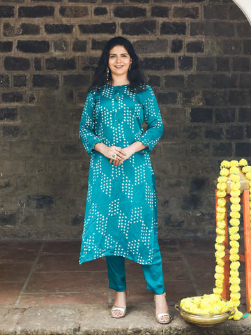 Rangrez-Modal Silk Bandhani Kurti Rama Green
