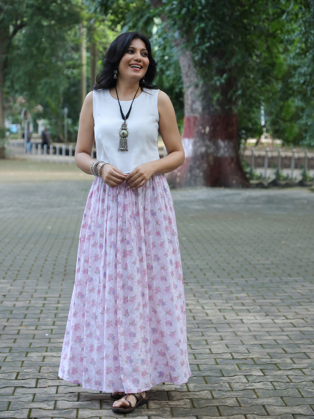 Gulzar- Crushed Cotton White Top