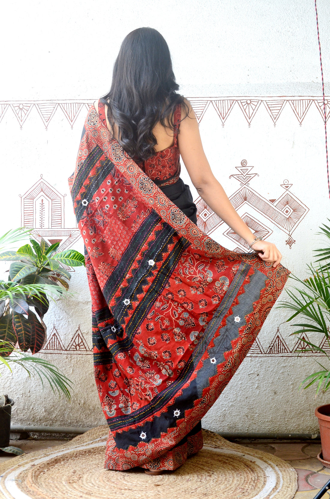 Mul Cotton Hand Embroidered Saree Black rust2