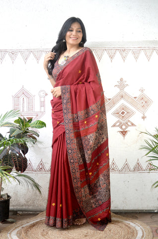 Mul Cotton Hand Embroidered Saree Rust beige2