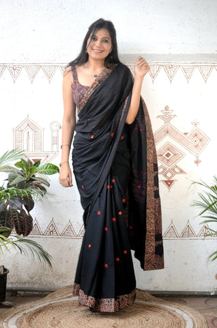 Mul Cotton Hand Embroidered Saree Black beige2