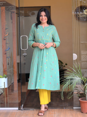 Sutradhara- Jamdani Kurti Green