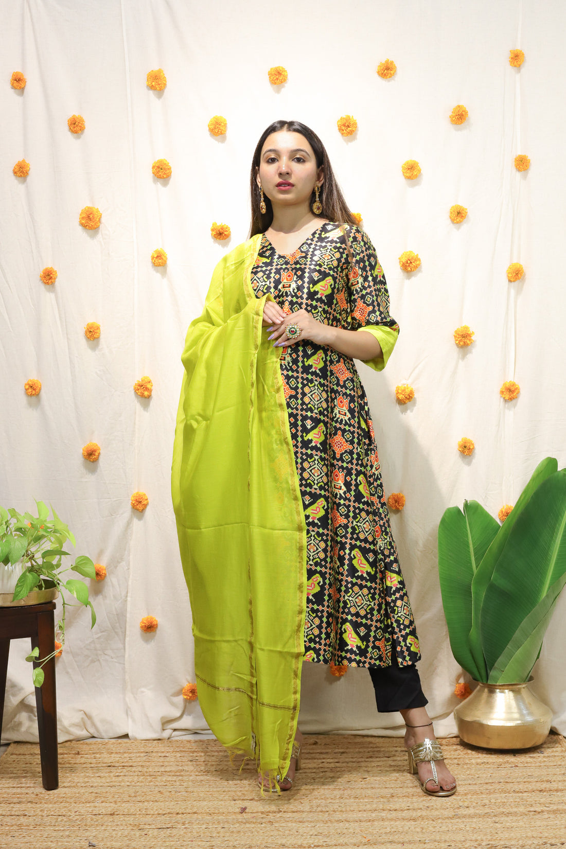 Rang Patola'- Mashroo Silk Kurti Black