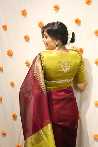 "Gauri" Maheshwari Silk Handloom Saree-Magenta