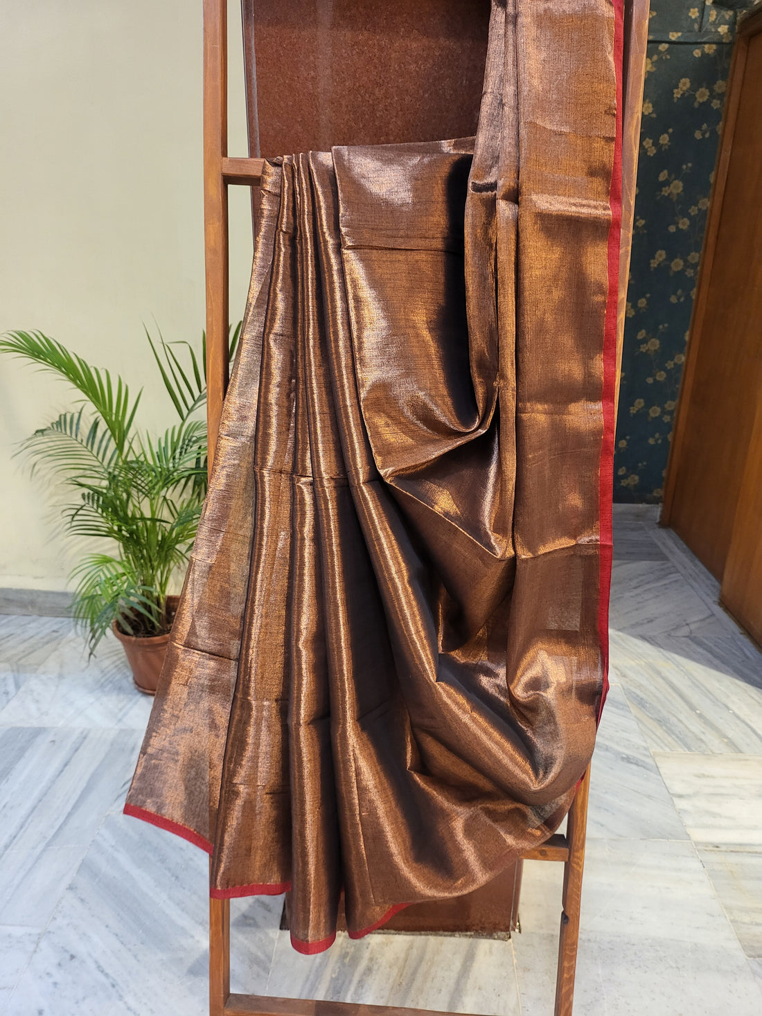 Mul Tissue Saree-Bronze red