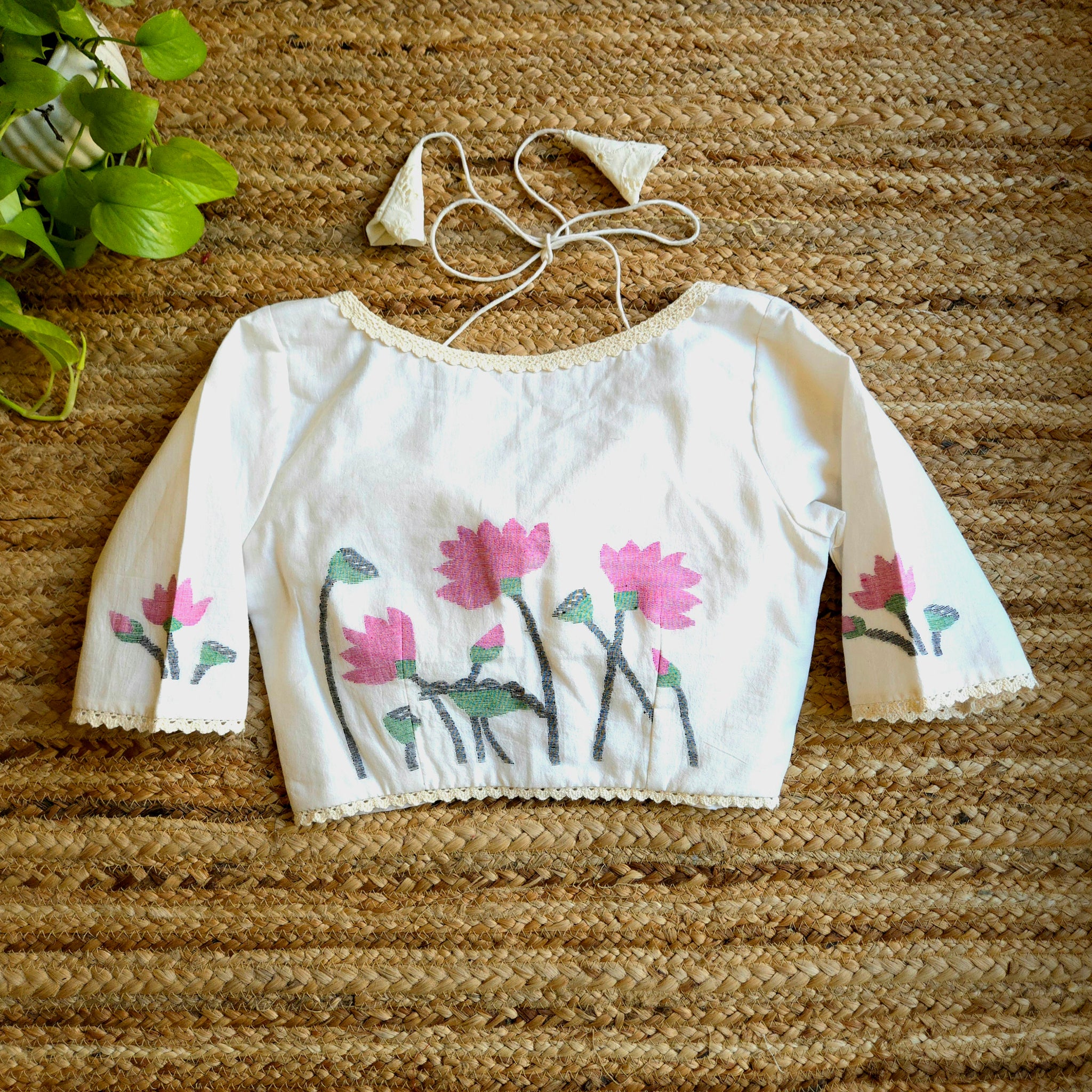 Kamalkari-Woven Jamdani Blouse with Neck Tie
