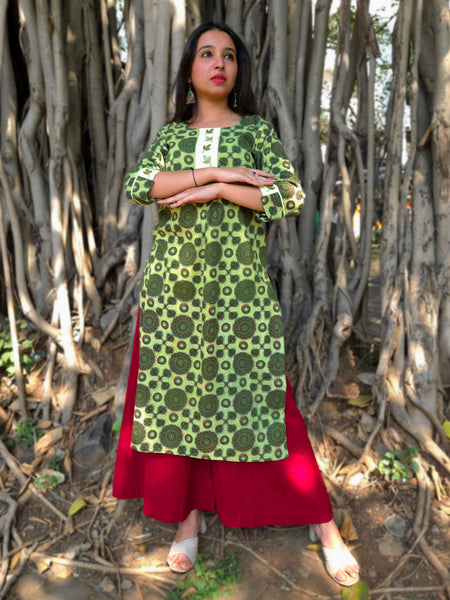 Bagru Hand Embroidered Kurti