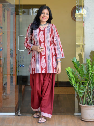 Bagh-e-Noor Short Kurti - Ocher Red
