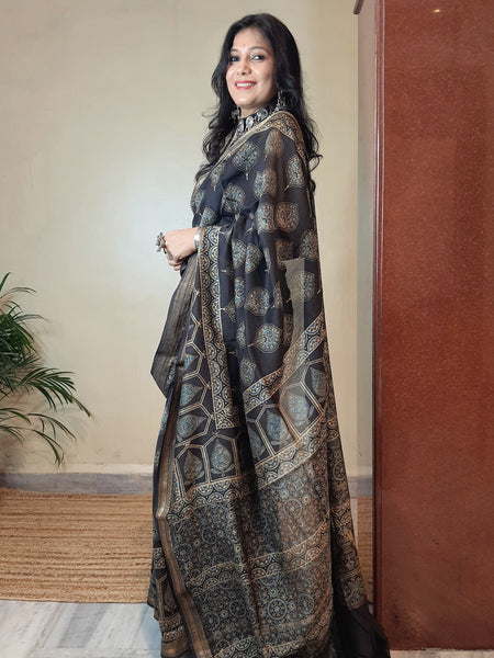 Meher- Ajrakh Maheshwari Silk Saree3