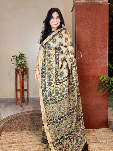 Meher- Ajrakh Maheshwari Silk Saree5