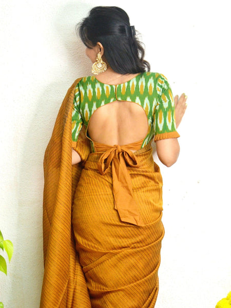 "Rangeen Ikkat" Blouse-Green - Label Aarti Chauhan