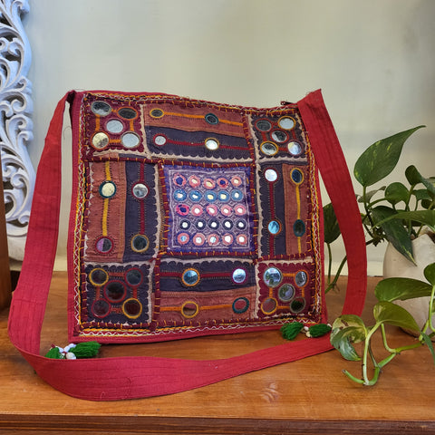 Vintage Kutchi Mirror Embroidered Handbag 3