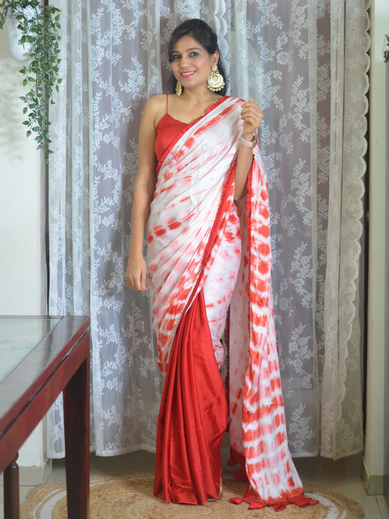 Kerala off-white with green and red semi tissue handwoven and hand painted  mural designed half saree