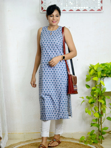 Sanganer Print Sleeveless Cotton Mul Kurti