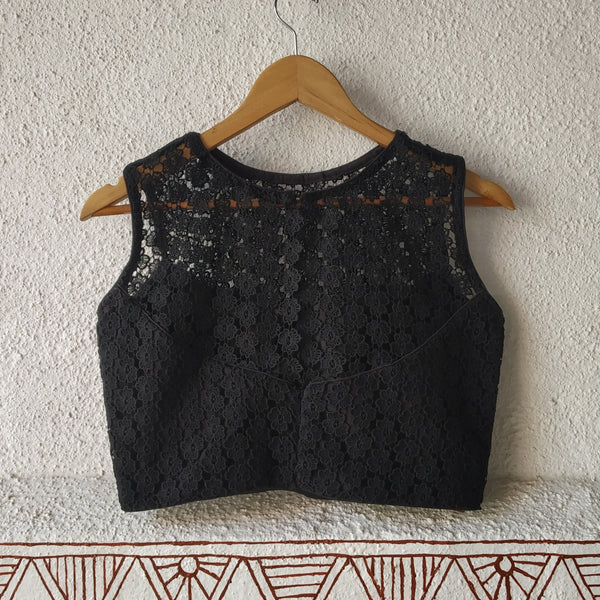 Lacy'-Black Sleevless Blouse