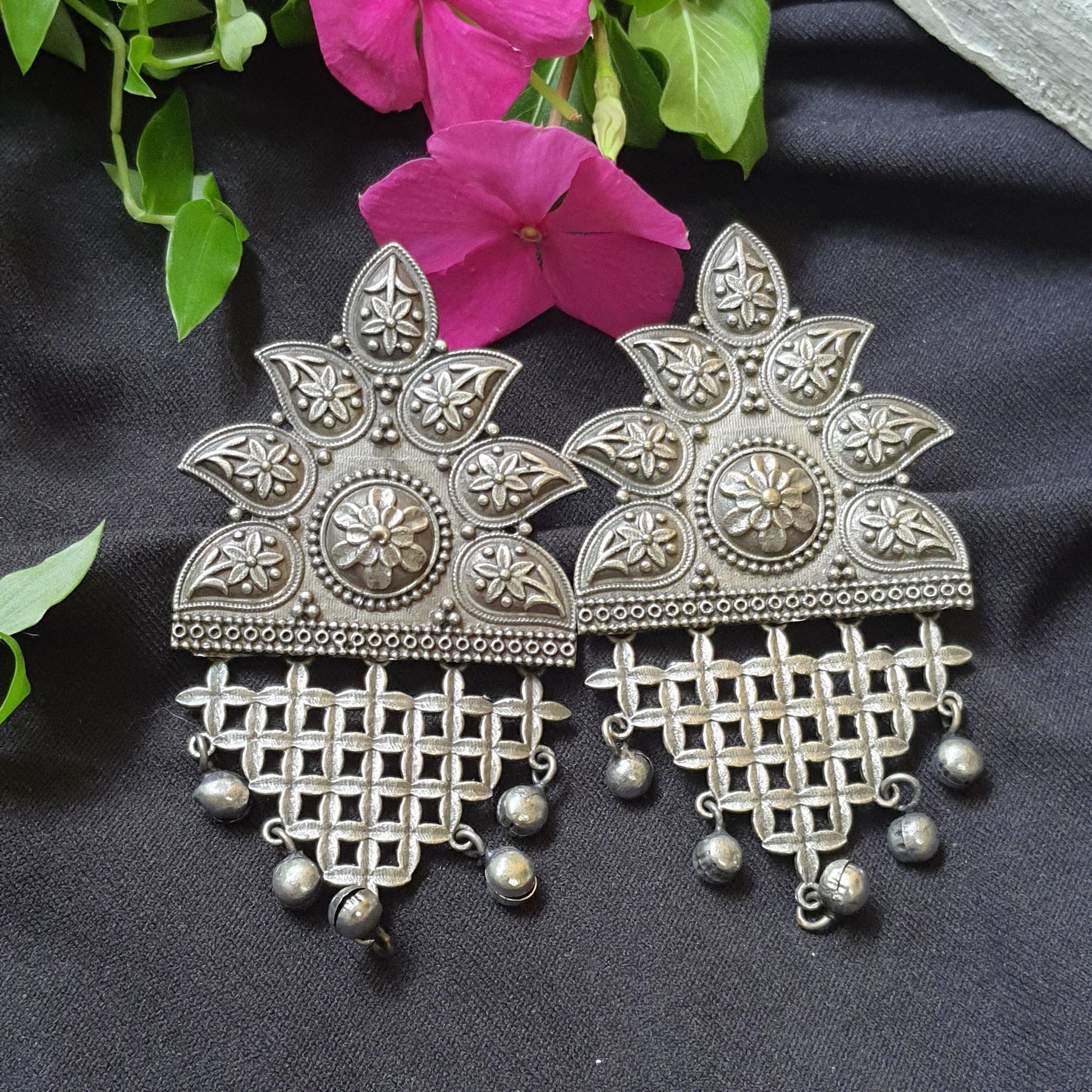 Silver look alike earrings - Label Aarti Chauhan